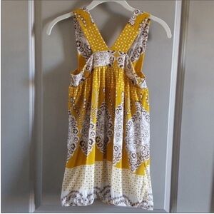 Glam - floweral print tank top. Elastic on bottom.